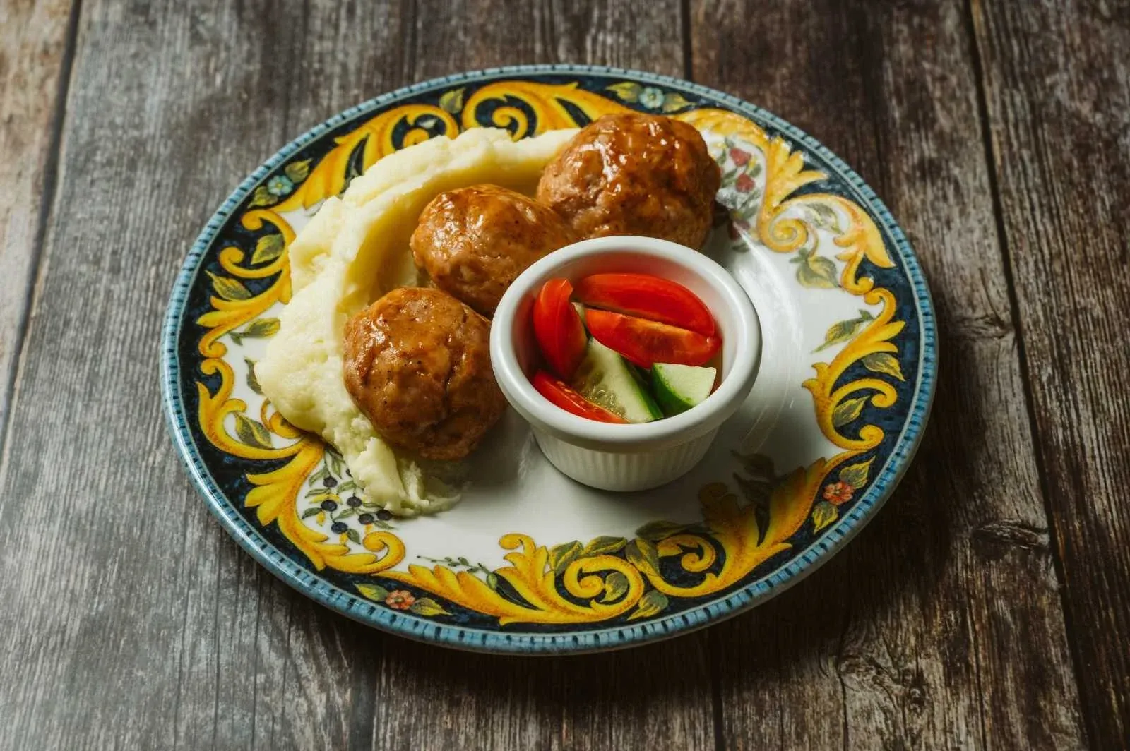 Pulpeciki z kurczaka z puree ziemniaczanym